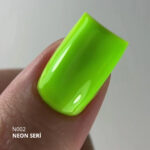 Kalıcı Oje N002 Neon Yeşil 10 ml - Görsel 2